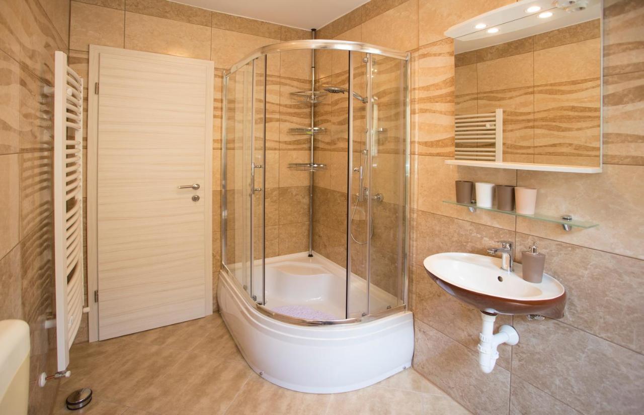 Apartman Lori Kastav Luaran gambar