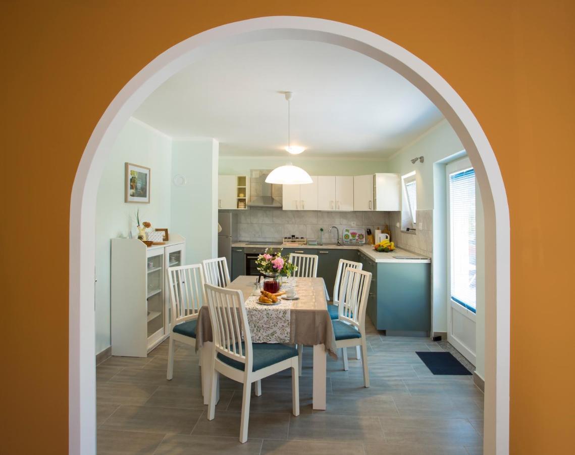 Apartman Lori Kastav Luaran gambar